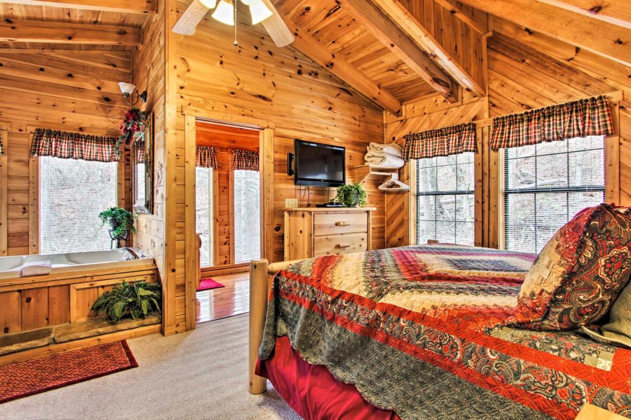 Willa Gatlinburg Mountainside Escape With Deck And Hot Tub! Zewnętrze zdjęcie