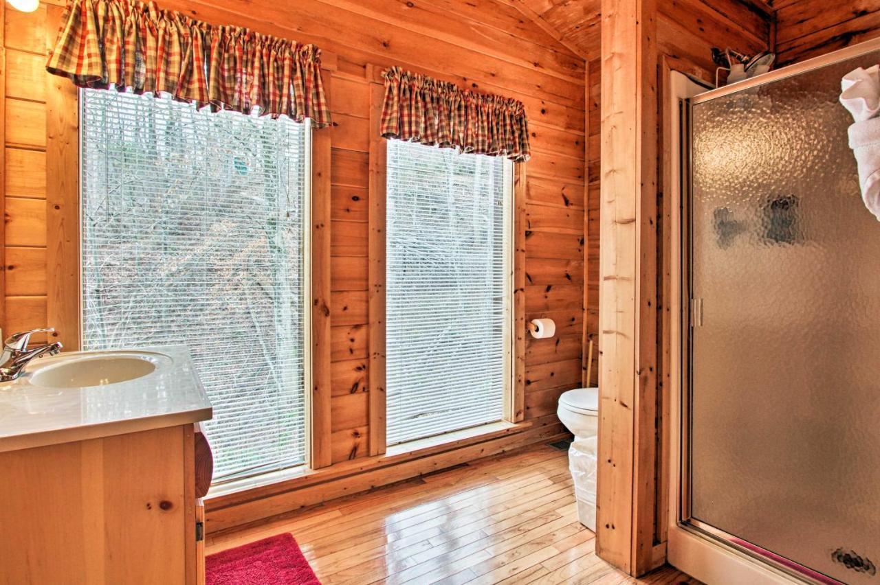 Willa Gatlinburg Mountainside Escape With Deck And Hot Tub! Zewnętrze zdjęcie