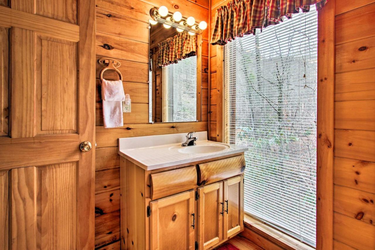 Willa Gatlinburg Mountainside Escape With Deck And Hot Tub! Zewnętrze zdjęcie